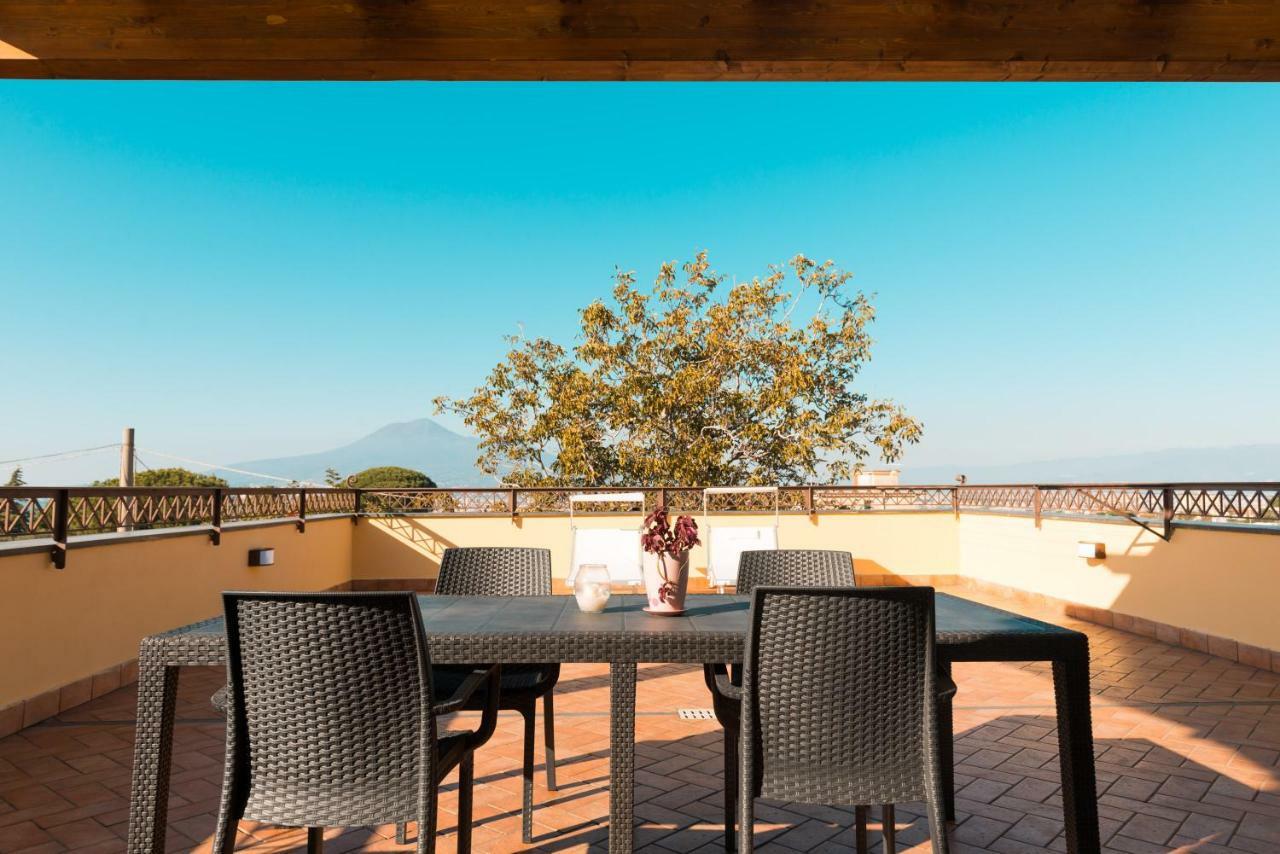 Villa Lucia Terrazza Panoramica Castellammare di Stabia Exterior photo