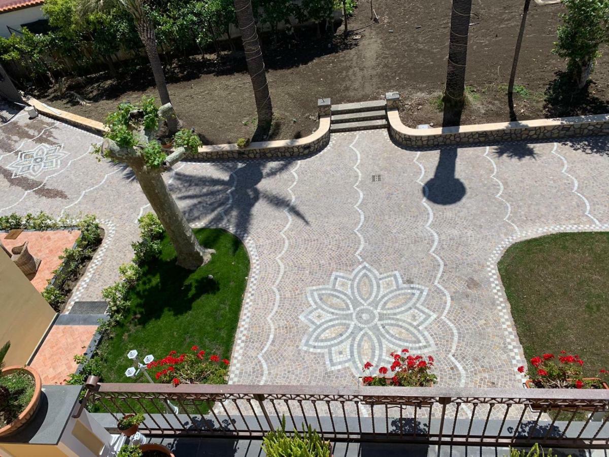 Villa Lucia Terrazza Panoramica Castellammare di Stabia Exterior photo