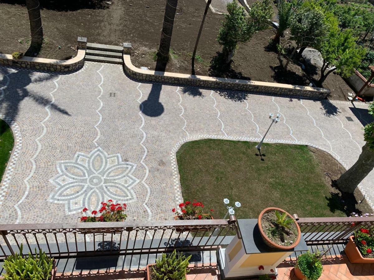 Villa Lucia Terrazza Panoramica Castellammare di Stabia Exterior photo